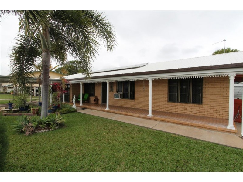 69 Young Street, Ayr QLD 4807