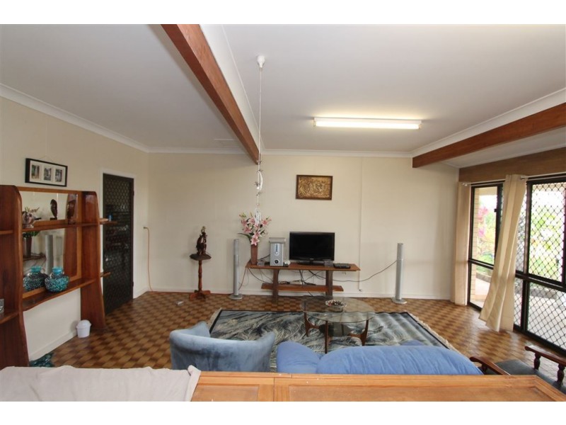 69 Young Street, Ayr QLD 4807