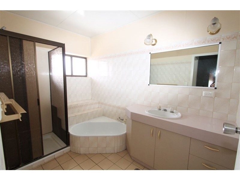 15 Strathdee Court, Ayr QLD 4807