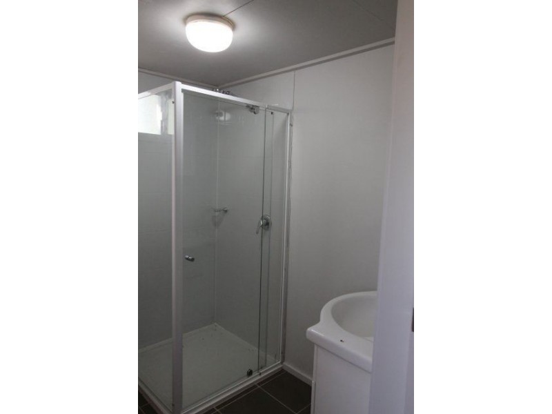 8 Fourth Street, Home Hill QLD 4806