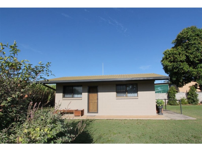 88- 90 Munro Street, Brandon QLD 4808