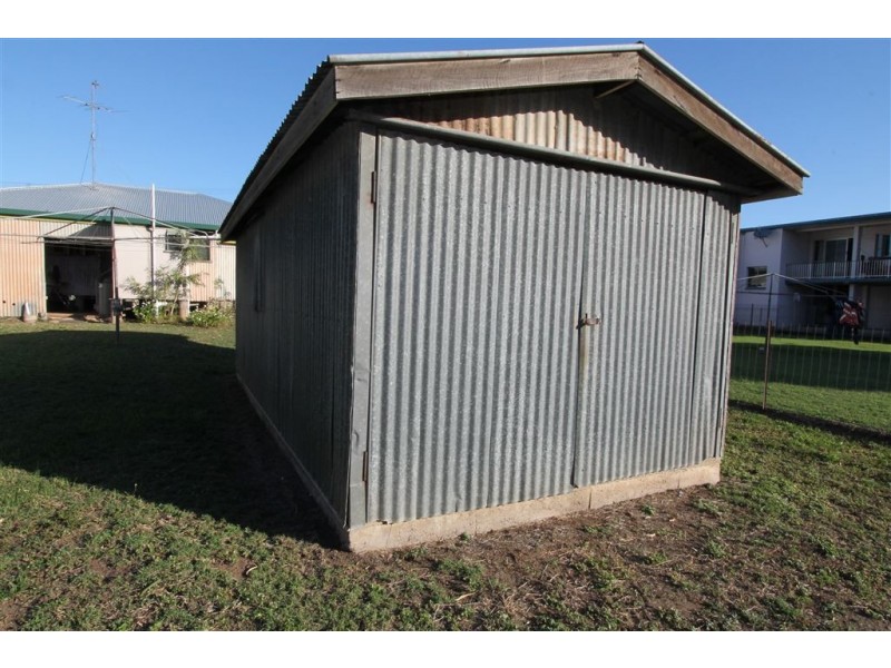 5 Queen Street, Ayr QLD 4807