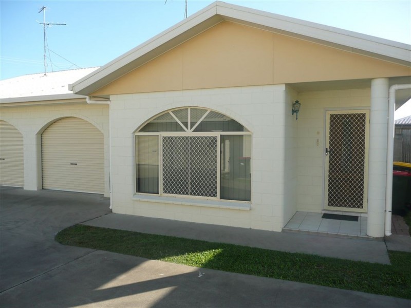 2/47 Macmillan Street, Ayr QLD 4807
