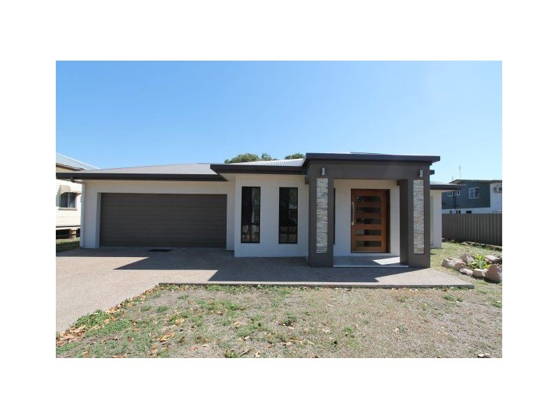 125 Mackenzie Street, Ayr QLD 4807