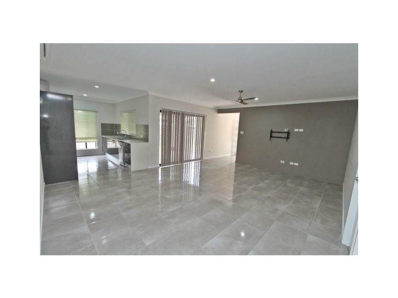 125 Mackenzie Street, Ayr QLD 4807