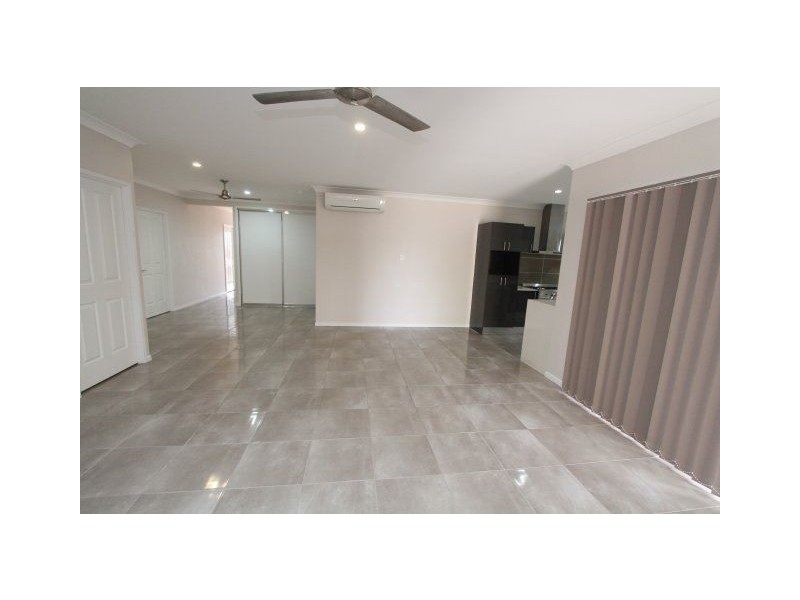 125 Mackenzie Street, Ayr QLD 4807