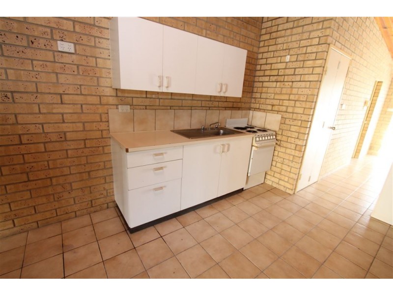 9/25 Conley Street, Ayr QLD 4807