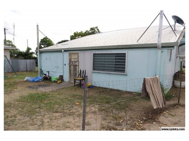34 Bower Street, Ayr QLD 4807