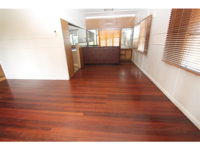 173 Anabranch Road, Jarvisfield QLD 4807