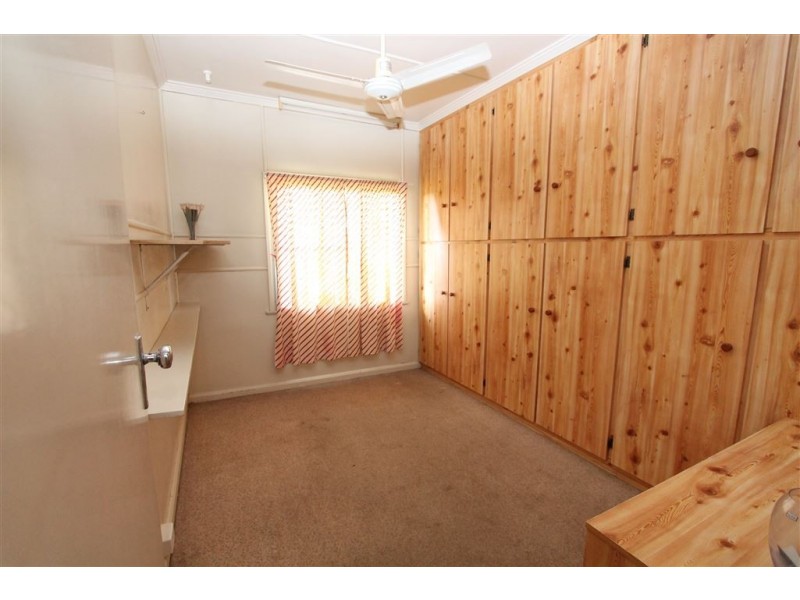 173 Anabranch Road, Jarvisfield QLD 4807