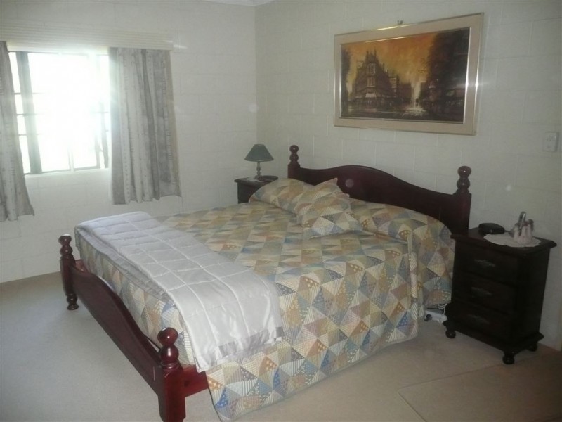 8 Banister Street, Brandon QLD 4808