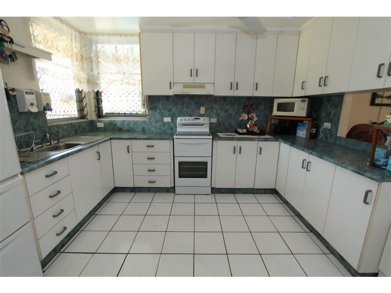 6 Home Hill Road, Ayr QLD 4807