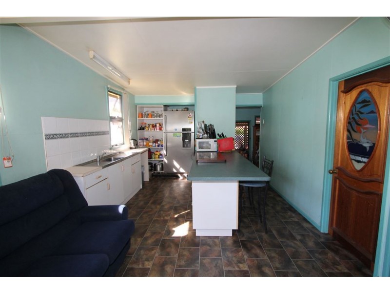 77 Empress Close, Cungulla QLD 4816