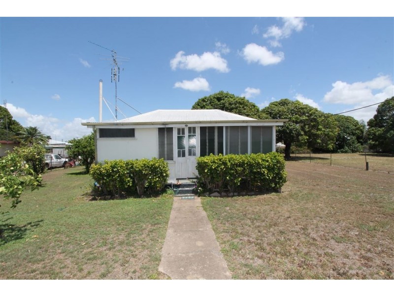 127 Wilmington Street, Ayr QLD 4807