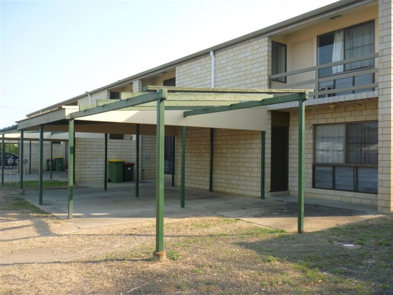 6/1 Charles Street, Ayr QLD 4807