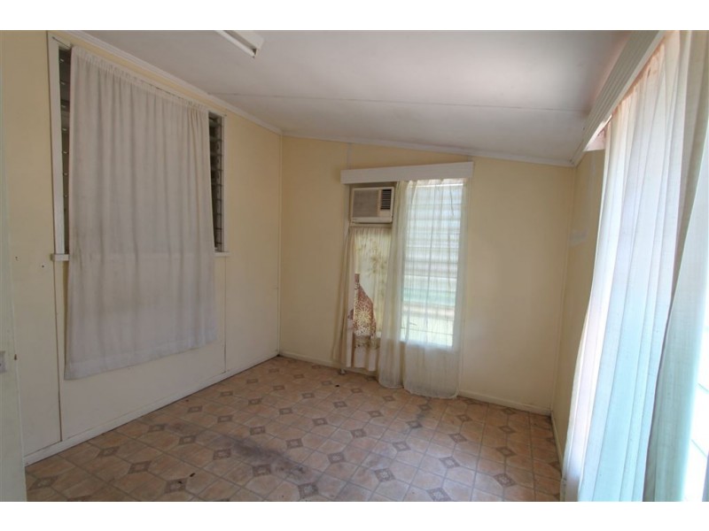 18-20 Larkin Street, Ayr QLD 4807