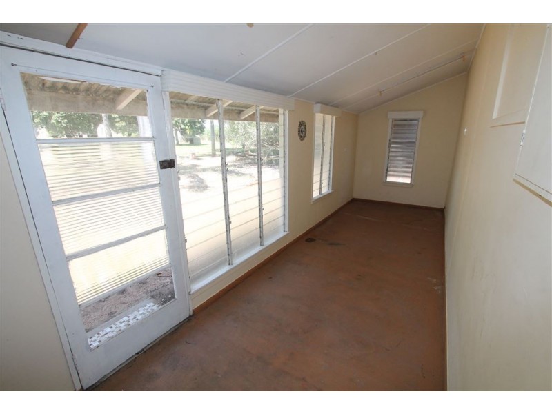 18-20 Larkin Street, Ayr QLD 4807