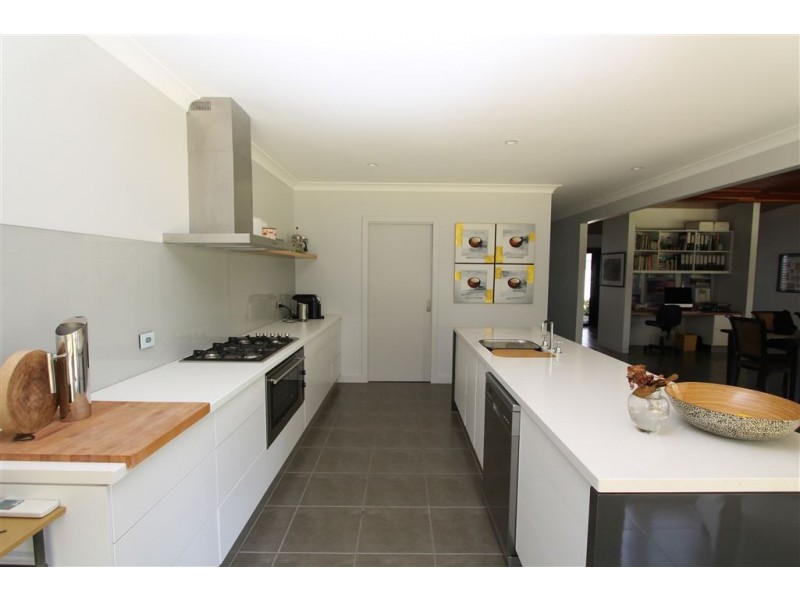 1589 Ayr-Dalbeg Road, Ayr QLD 4807