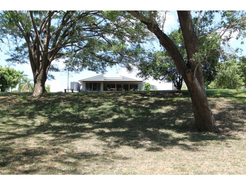 1589 Ayr-Dalbeg Road, Ayr QLD 4807