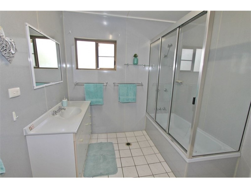 1-3 Larkin Street, Ayr QLD 4807
