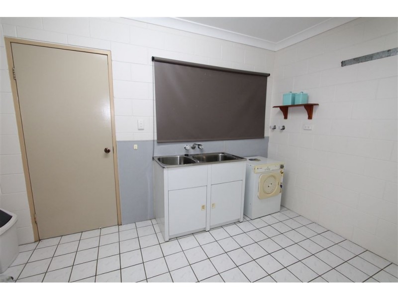 1-3 Larkin Street, Ayr QLD 4807