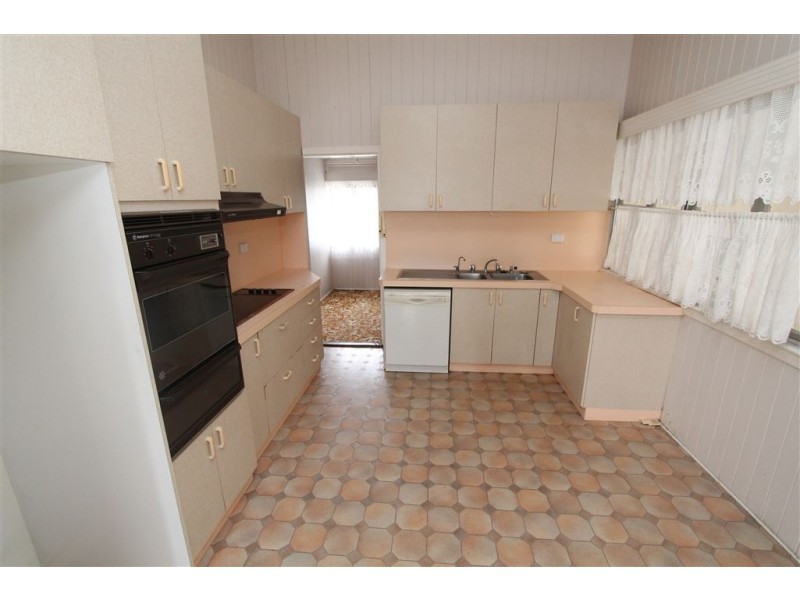 1 Parker Street, Ayr QLD 4807