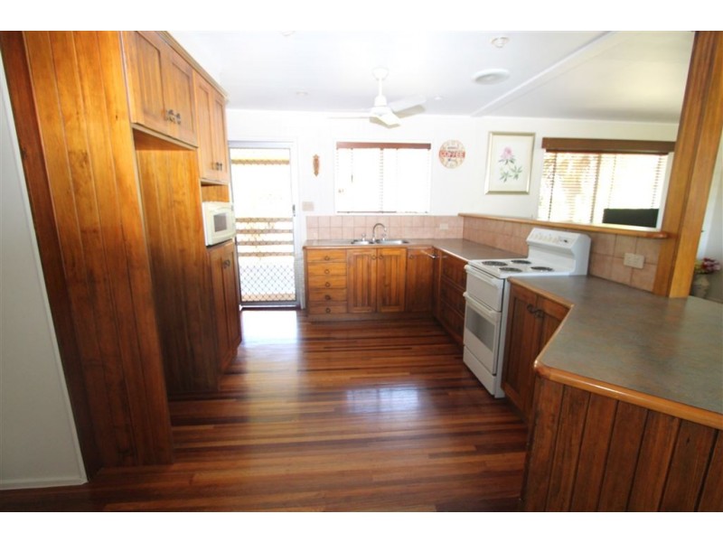 12A Third Avenure, Home Hill QLD 4806