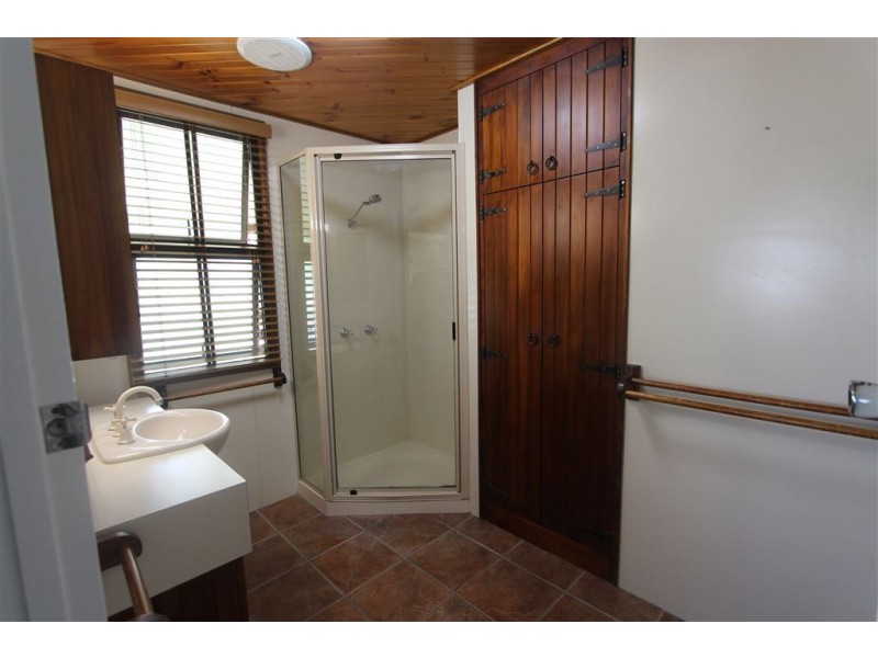 12A Third Avenure, Home Hill QLD 4806