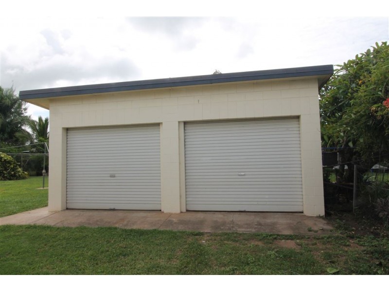 94 Beach Road, Ayr QLD 4807