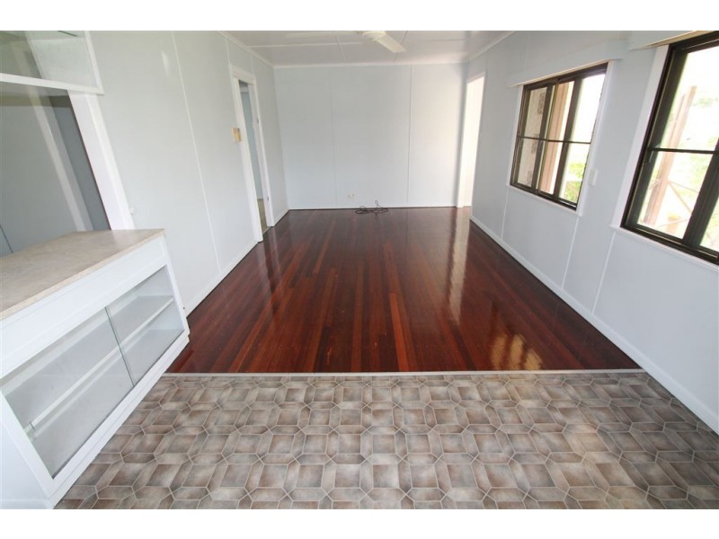 15 Brisbane Street, Ayr QLD 4807