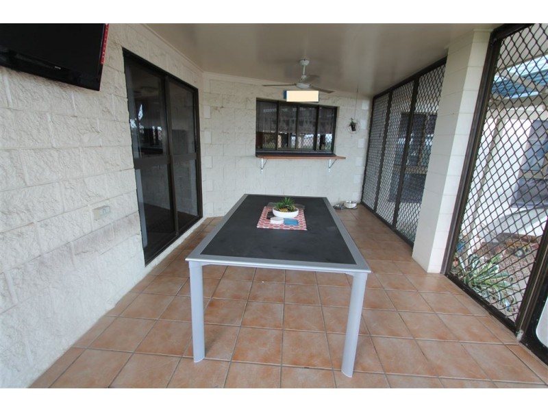 126 Anabranch Road, Jarvisfield QLD 4807