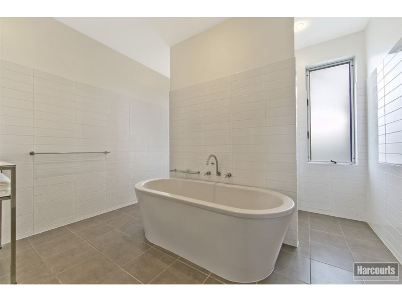 21 Sarah Street Angaston, Penrice SA 5353