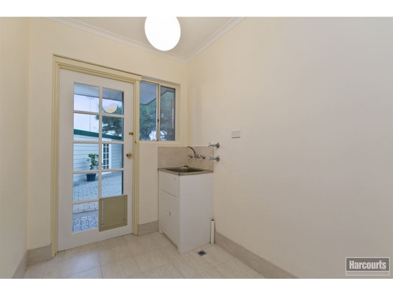 14 Marinna Court, West Lakes SA 5021