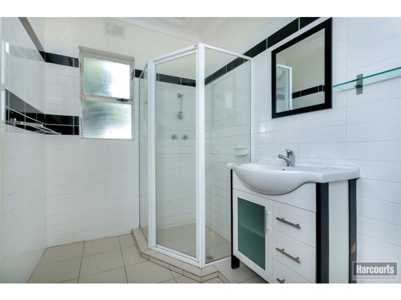 12 Melveen Street, Modbury SA 5092