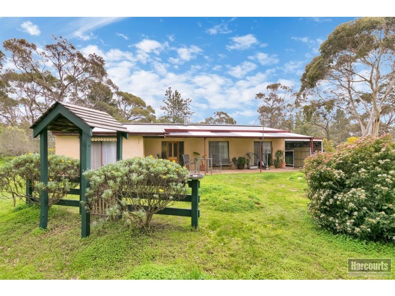 30 Altmann Road (Cromer via), Birdwood SA 5234