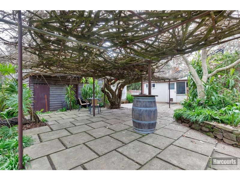 3 Yettie Road, Williamstown SA 5351