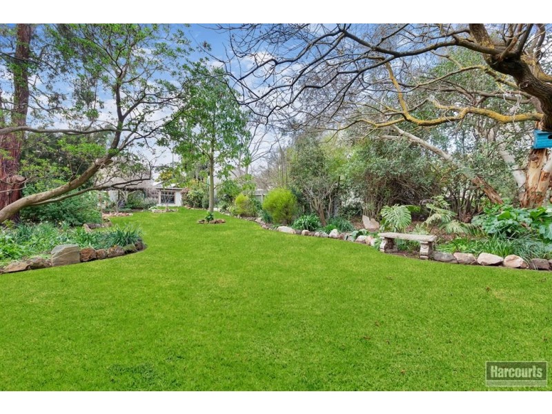 3 Yettie Road, Williamstown SA 5351