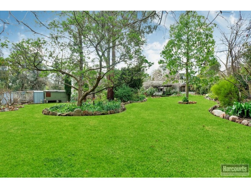 3 Yettie Road, Williamstown SA 5351