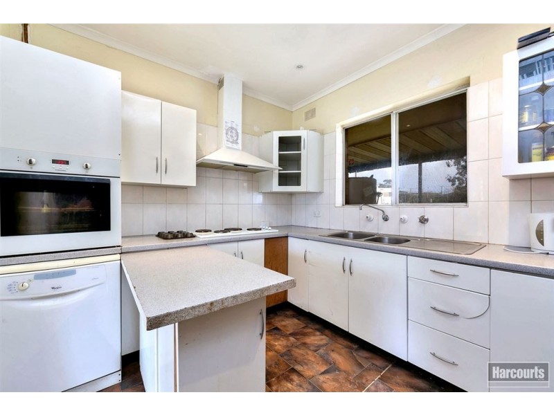 17 Adelaide Road, Greenock SA 5360