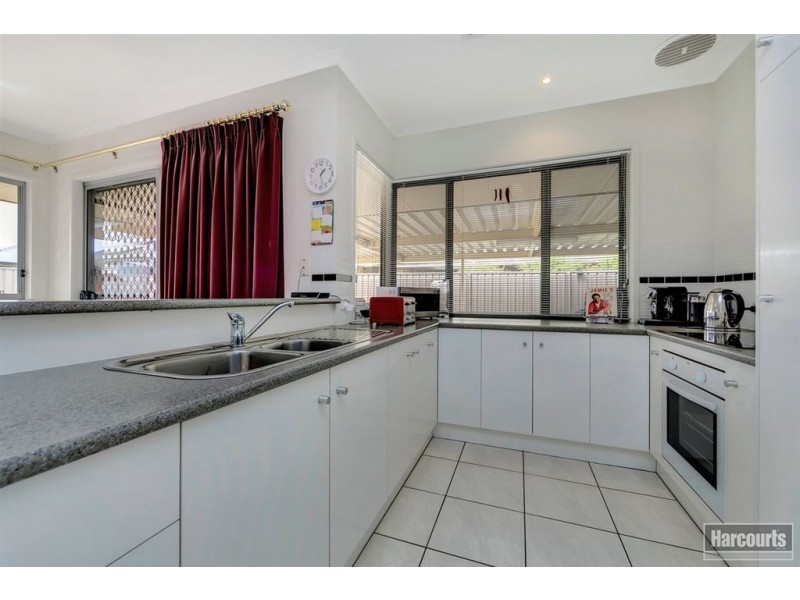 9 Yattarna Crescent, Nuriootpa SA 5355
