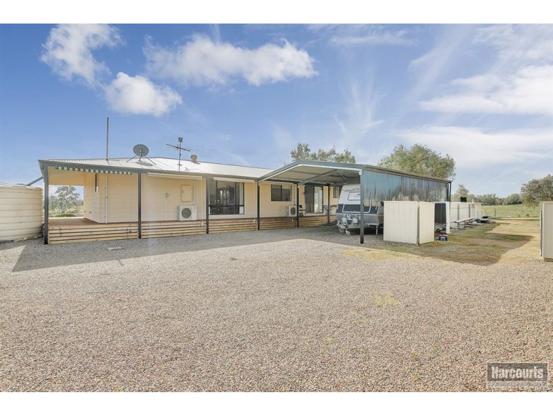 842 Black Hill Road, Cambrai SA 5353