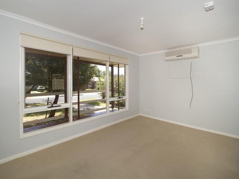 9 Swann Street, Angaston SA 5353