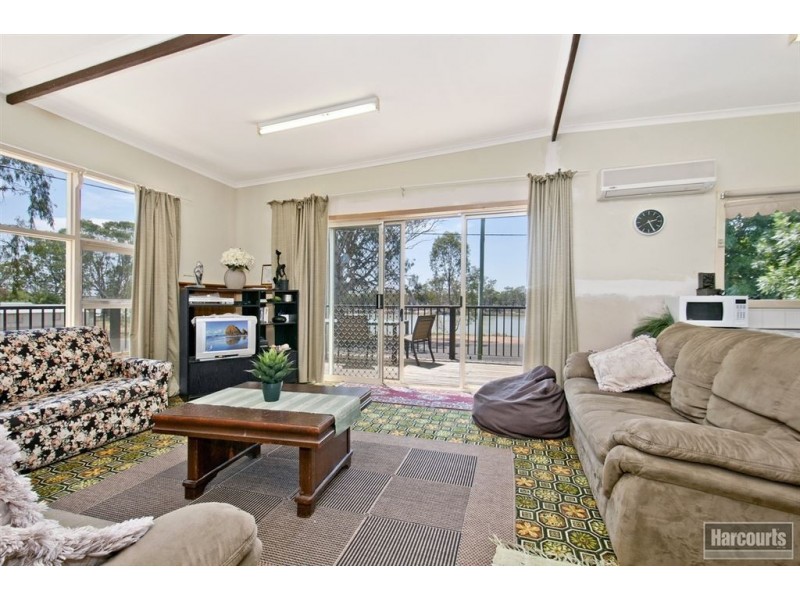 Lt 209 McPhee Ave, Blanchetown SA 5357