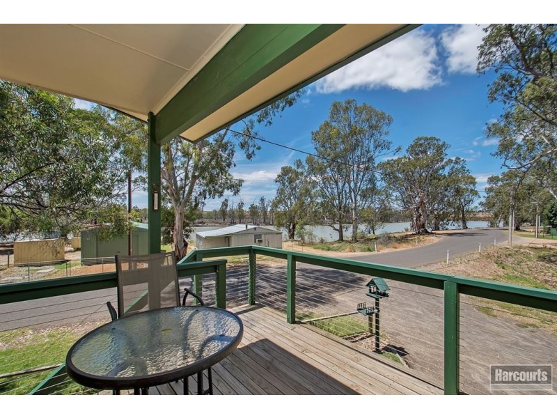 Lt 10 McPhee Avenue, Blanchetown SA 5357