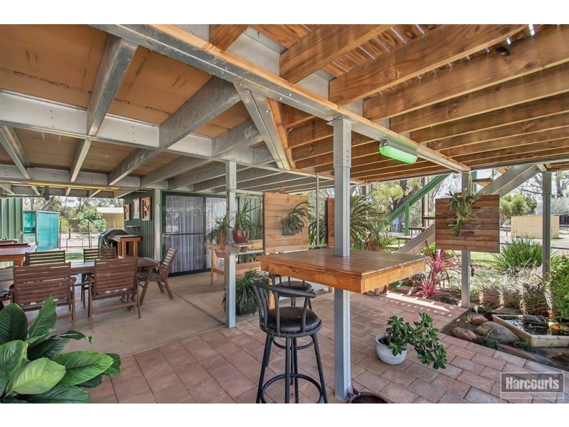 Lt 10 McPhee Avenue, Blanchetown SA 5357