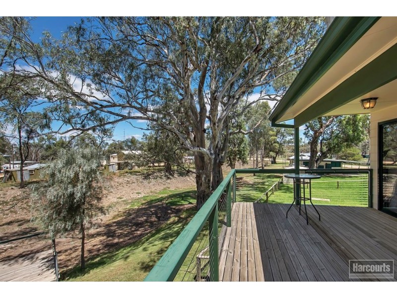 Lt 10 McPhee Avenue, Blanchetown SA 5357