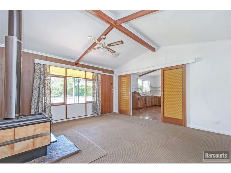 8 Carlisle Street, Williamstown SA 5351