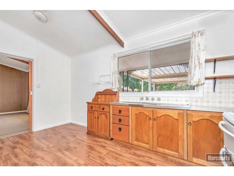 8 Carlisle Street, Williamstown SA 5351