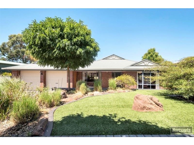 37 Whiteman Rd, Williamstown SA 5351