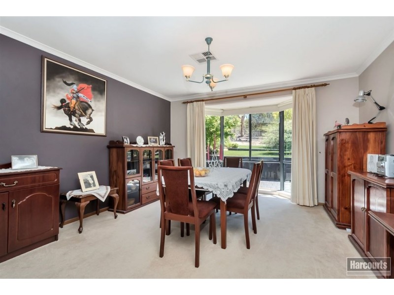 37 Whiteman Rd, Williamstown SA 5351